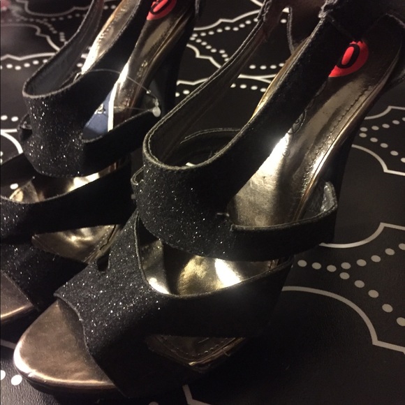 Shoes - Black Glitter Heels